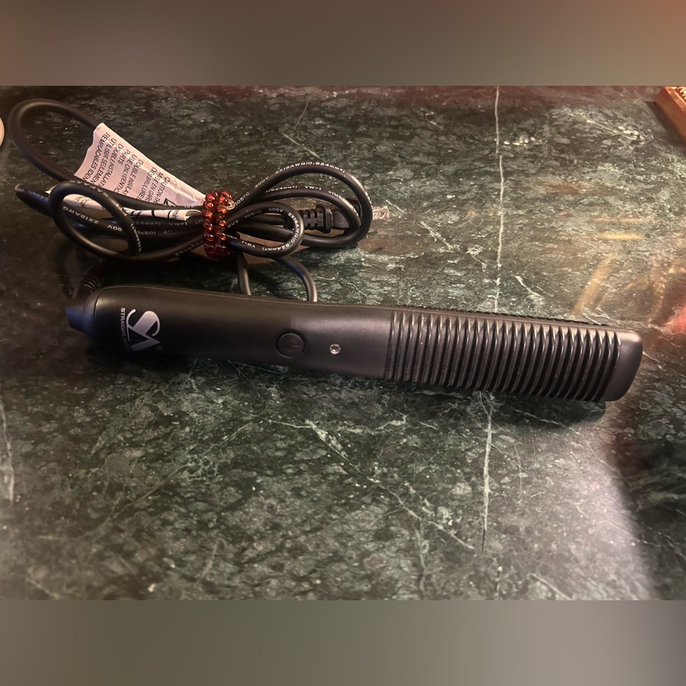Straight Ahead Pro Glider 2.0 4 in 1 Thermal Comb curler and straightener